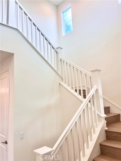 Detail Gallery Image 7 of 17 For 10895 Carlos St, Ventura,  CA 93004 - 3 Beds | 2/1 Baths