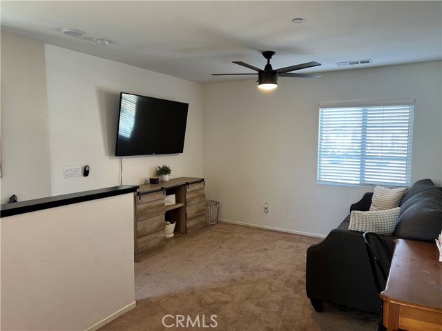 5758 Raven Way, Banning CA: https://media.crmls.org/medias/b0788c1b-380b-44ec-b30f-bf08a9a734bc.jpg