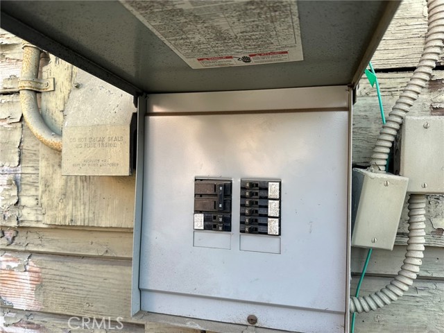 Detail Gallery Image 17 of 20 For 339 W 76th, Los Angeles,  CA 90003 - – Beds | – Baths