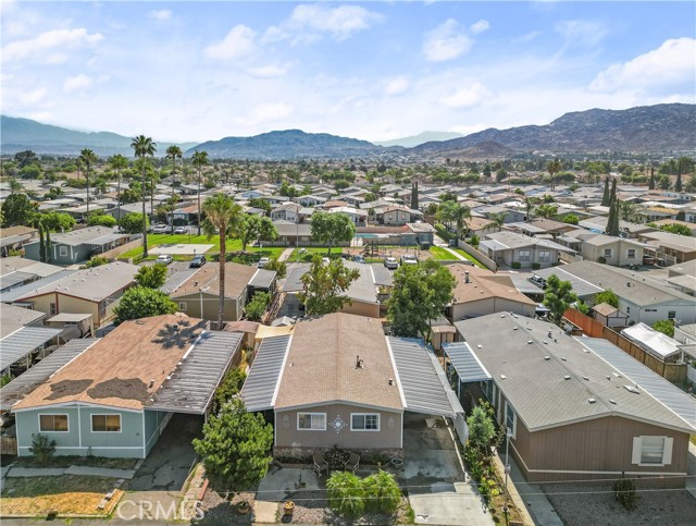 Detail Gallery Image 2 of 8 For 25350 Santiago Dr #9,  Moreno Valley,  CA 92551 - 3 Beds | 2 Baths