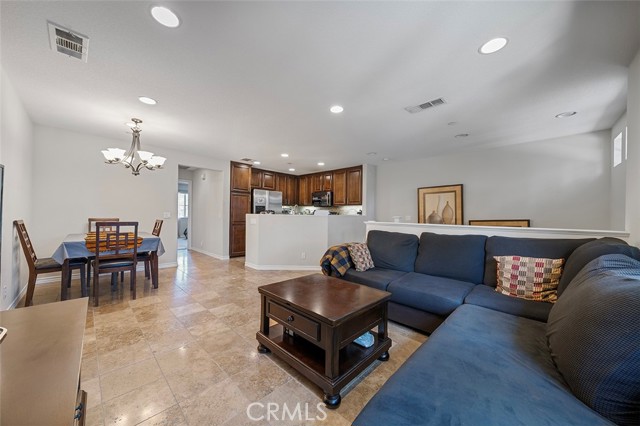 Detail Gallery Image 5 of 34 For 92 New Season, Irvine,  CA 92602 - 2 Beds | 2/1 Baths