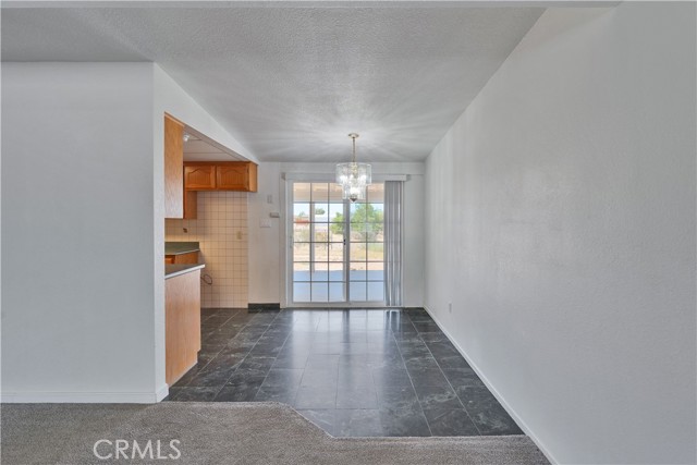 Detail Gallery Image 9 of 52 For 17764 Mojave St, Hesperia,  CA 92345 - 4 Beds | 2 Baths