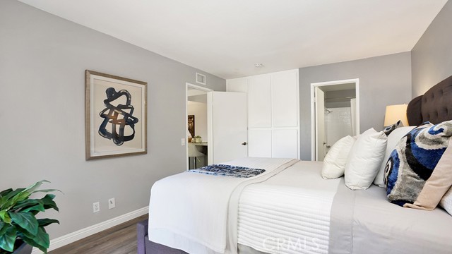 25191 Oak Canyon Lane, Lake Forest CA: https://media.crmls.org/medias/b07a46a7-d6df-4b3e-b5b1-dd2586db6d08.jpg