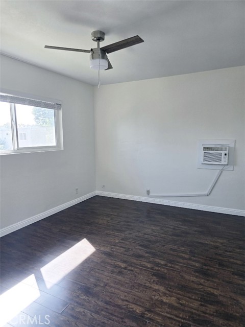 Detail Gallery Image 6 of 8 For 1007 S Tamarack Dr #4,  Fullerton,  CA 92832 - 1 Beds | 1 Baths