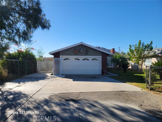 Detail Gallery Image 1 of 1 For 18861 3rd St, Bloomington,  CA 92316 - 3 Beds | 2 Baths