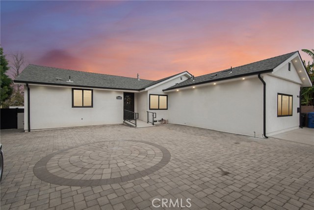 Detail Gallery Image 2 of 31 For 16425 Tulsa St, Granada Hills,  CA 91344 - 5 Beds | 3/1 Baths