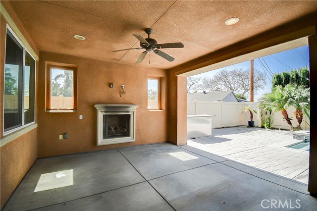 1855 W Willow Avenue, Anaheim CA: https://media.crmls.org/medias/b07b8b41-e5f3-4959-8a51-6a55c6f43665.jpg