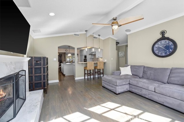 1142 21st Street, Manhattan Beach, California 90266, 3 Bedrooms Bedrooms, ,1 BathroomBathrooms,Residential,Sold,21st Street,SB22021761
