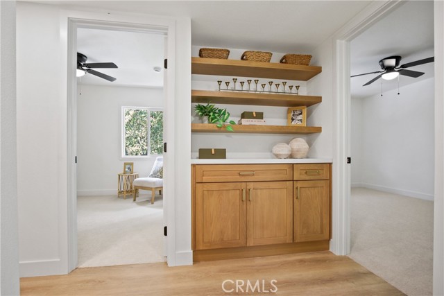 24711 Acropolis Drive, Mission Viejo CA: https://media.crmls.org/medias/b07c4f39-8a29-4d45-b6e5-c3d3bd0ee350.jpg