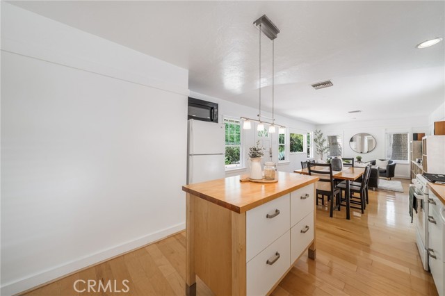 Detail Gallery Image 12 of 46 For 29552 Silverado Canyon Road, Silverado,  CA 92676 - 3 Beds | 1 Baths