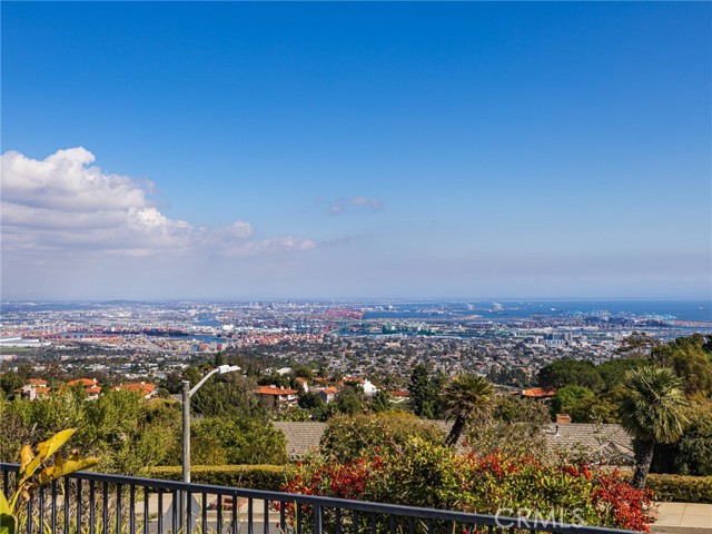 29897 Knoll View Drive, Rancho Palos Verdes, California 90275, 3 Bedrooms Bedrooms, ,2 BathroomsBathrooms,Residential,For Sale,Knoll View,PV25033357