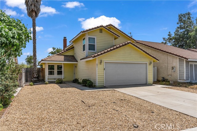 Detail Gallery Image 2 of 33 For 841 E Jackson St, Rialto,  CA 92376 - 3 Beds | 2/1 Baths