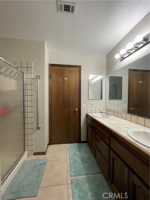 Detail Gallery Image 32 of 56 For 18428 Siskiyou Rd, Apple Valley,  CA 92307 - 3 Beds | 2 Baths