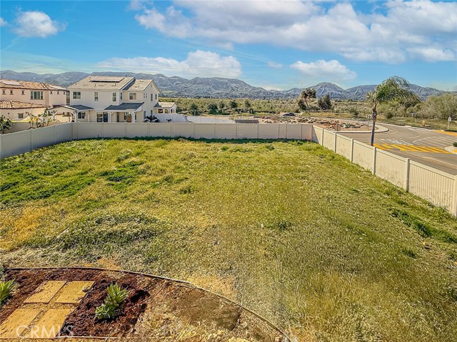 Image 38 of 49 For 458 Edgewood Drive