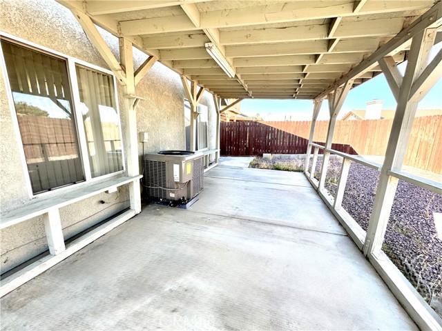 Detail Gallery Image 18 of 26 For 12709 Gaines, Victorville,  CA 92392 - 3 Beds | 2 Baths
