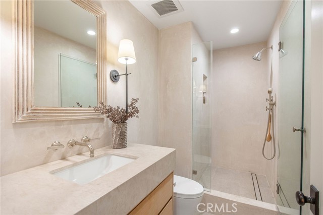 324 17th, Manhattan Beach, California 90266, 4 Bedrooms Bedrooms, 0 ,5 BathroomsBathrooms,Residential,For Sale,17th,0,SB26133569