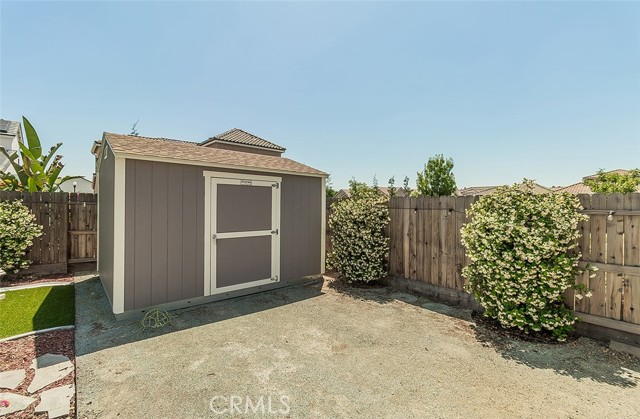 Detail Gallery Image 47 of 53 For 1523 N Ryan Ave, Clovis,  CA 93619 - 5 Beds | 4 Baths