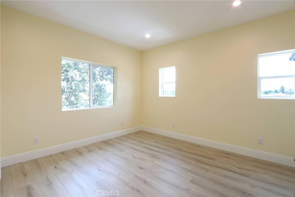 MLS #WS25113083 image #41