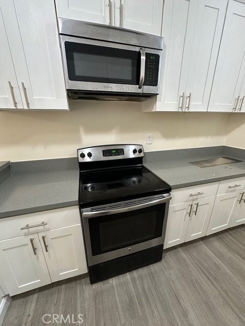 Detail Gallery Image 13 of 15 For 1607 Greenfield Ave #4,  West Los Angeles,  CA 90025 - 2 Beds | 2 Baths