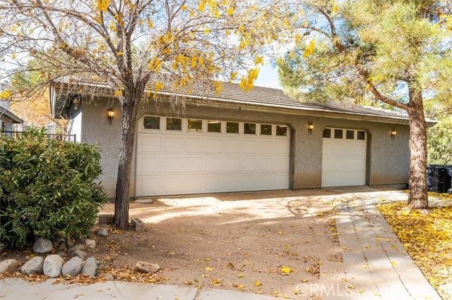 Detail Gallery Image 3 of 65 For 40323 22nd St, Palmdale,  CA 93551 - 3 Beds | 2 Baths