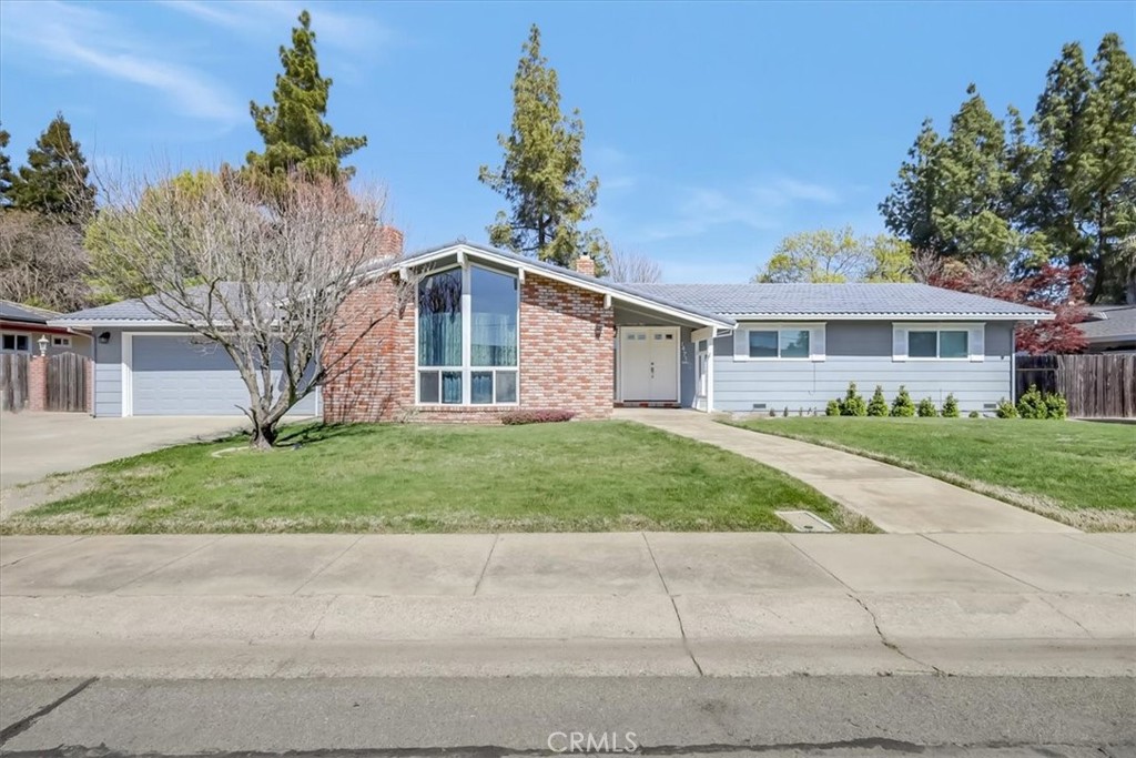 1471 Valley View Drive
