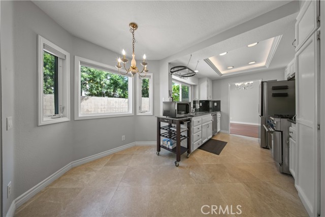 11 Mandevilla, Rancho Santa Margarita CA: https://media.crmls.org/medias/b0838396-2aa7-46f9-85ca-668b3962af22.jpg