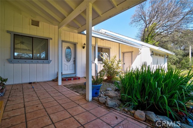 Detail Gallery Image 5 of 32 For 300 Stoney Oaks Bld, Oroville,  CA 95966 - 3 Beds | 2/1 Baths