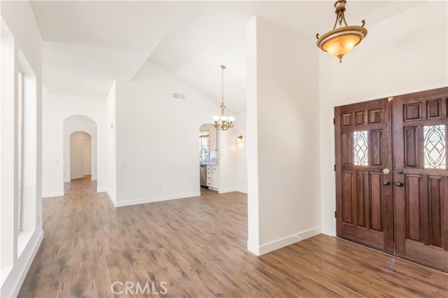1145 Sea Larke Drive, Fallbrook CA: https://media.crmls.org/medias/b08549c9-c1da-4e45-b25c-5f61de41213c.jpg