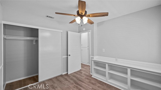 10060 Hillsborough Lane, Riverside CA: https://media.crmls.org/medias/b0866910-c5b9-40b1-ab29-8b0d03b93e42.jpg