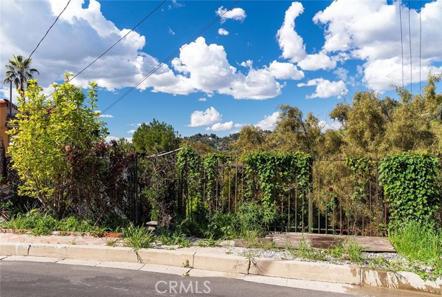 784 Montecito Drive, Los Angeles, California 90031, ,Land,For Sale,784 Montecito Drive,CRSB24051110