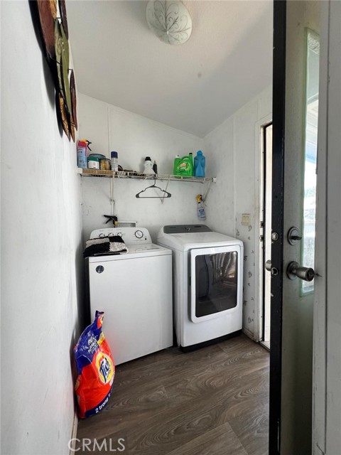 Detail Gallery Image 9 of 16 For 1241 N East St #136,  Anaheim,  CA 92805 - 4 Beds | 2 Baths