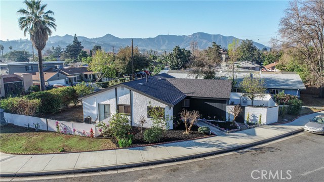 Detail Gallery Image 1 of 1 For 163 W Elm Ct, Burbank,  CA 91502 - 3 Beds | 2 Baths