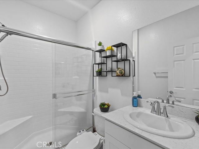 21300 Telegraph Road, Riverside CA: https://media.crmls.org/medias/b086fd13-c1b5-4517-a4d5-6e21bb446910.jpg