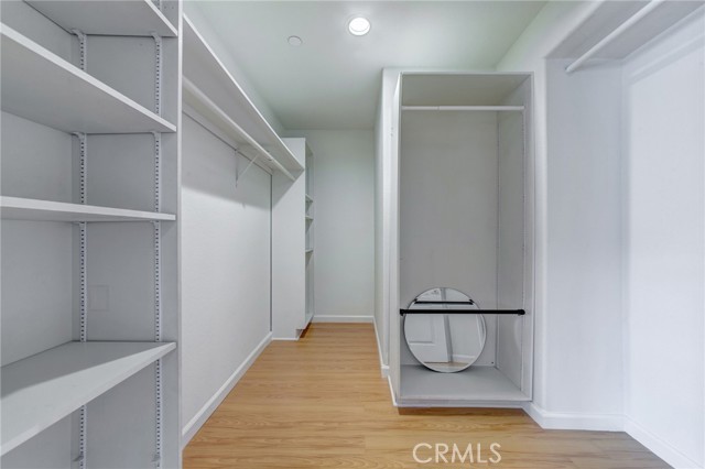 Detail Gallery Image 25 of 32 For 604 W Wilson Ave #2,  Glendale,  CA 91203 - 3 Beds | 2/1 Baths