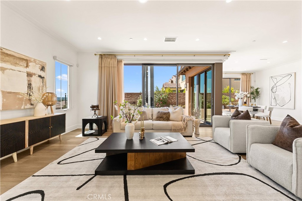 MLS #OC26152221 image #9