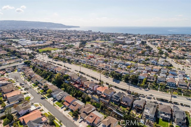 440 Prospect Avenue, Redondo Beach, California 90277, 4 Bedrooms Bedrooms, ,3 BathroomsBathrooms,Residential,Sold,Prospect,SB18044582