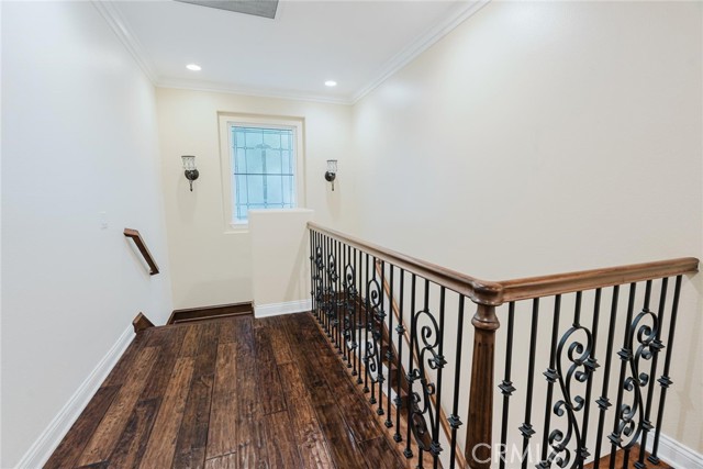 Detail Gallery Image 27 of 74 For 26858 Pine Hollow Ct, Valencia,  CA 91381 - 5 Beds | 4 Baths