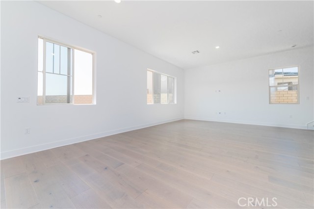 Detail Gallery Image 19 of 27 For 200 Carmine, Irvine,  CA 92620 - 4 Beds | 3 Baths