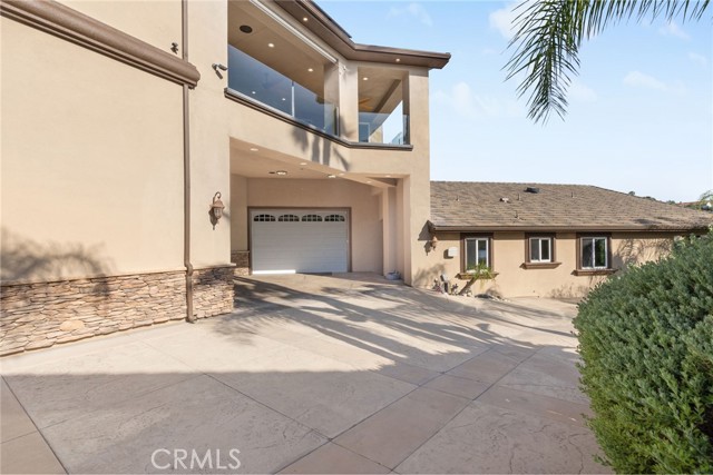 Image 71 of 75 For 22571 Canyon Lake Drive