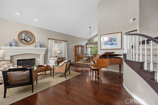 Detail Gallery Image 5 of 48 For 22432 Rosebriar, Mission Viejo,  CA 92692 - 5 Beds | 3 Baths