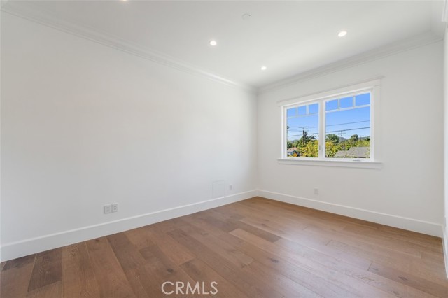 Detail Gallery Image 29 of 59 For 20701 Dumont St, Woodland Hills,  CA 91364 - 8 Beds | 9 Baths