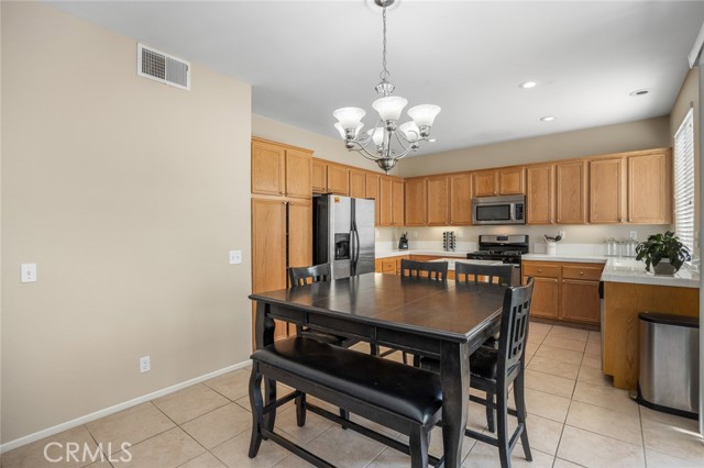 Detail Gallery Image 20 of 54 For 8847 Flintridge Ln, Corona,  CA 92883 - 3 Beds | 2/1 Baths