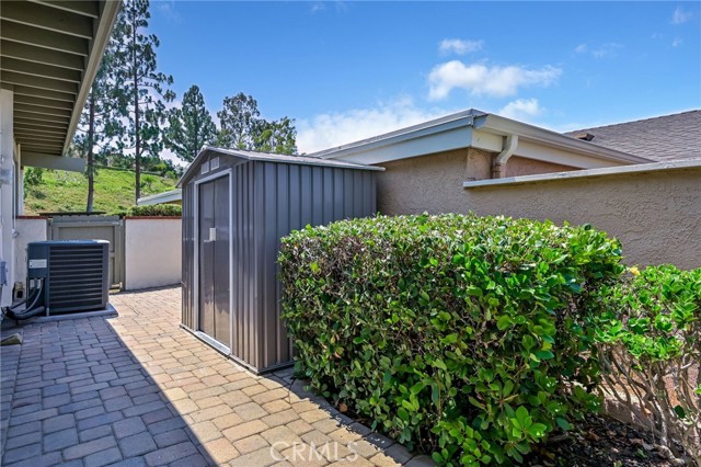 Detail Gallery Image 42 of 47 For 6587 E via Arboles, Anaheim Hills,  CA 92807 - 4 Beds | 2/1 Baths