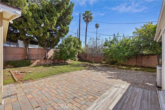 Detail Gallery Image 28 of 36 For 18167 Cantara St, Reseda,  CA 91335 - 4 Beds | 2 Baths