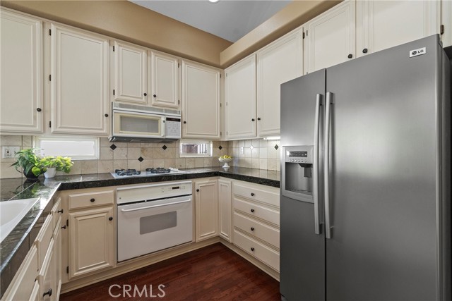 Detail Gallery Image 16 of 37 For 5072 Mission Hills Dr, Banning,  CA 92220 - 2 Beds | 2 Baths