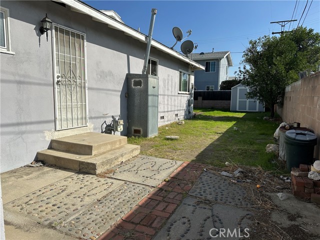 Detail Gallery Image 16 of 23 For 12410 Jerome, Sun Valley,  CA 91352 - 3 Beds | 2 Baths