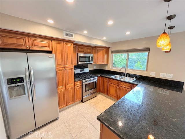 Detail Gallery Image 5 of 27 For 33932 El Encanto Ave a,  Dana Point,  CA 92629 - 2 Beds | 2 Baths