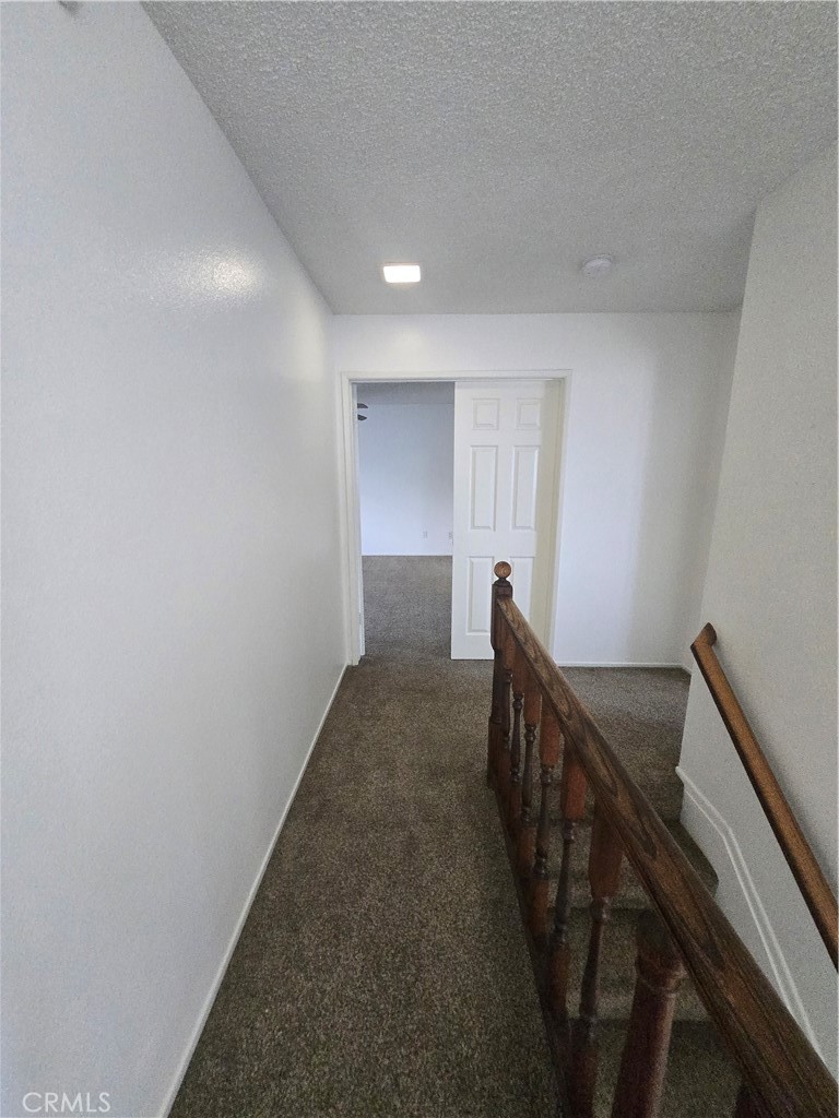 https://media.crmls.org/medias/b08db9af-6a62-4663-b546-519e7390dd94.jpg?preset=X-Large