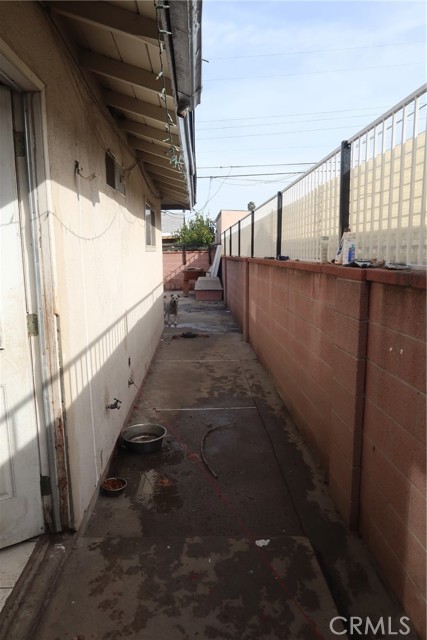 802 Rama Dr., La Puente CA: https://media.crmls.org/medias/b08ddfa2-913b-4441-8a03-a7165842cd60.jpg