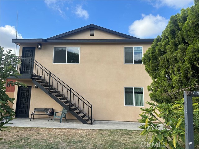 5120 E 59th PL